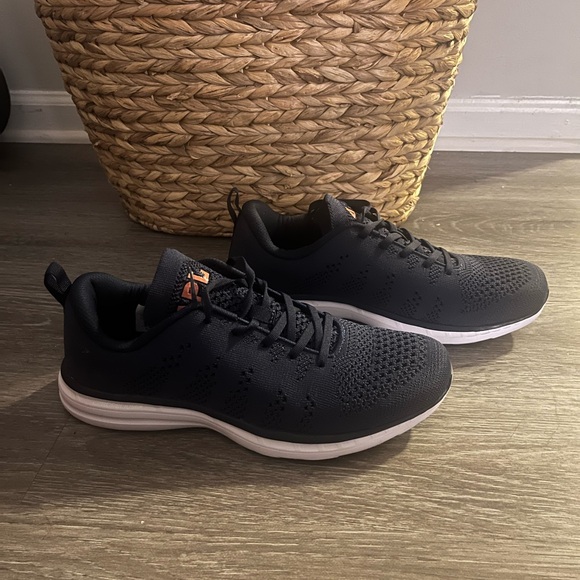 APL sneakers - Picture 4 of 7